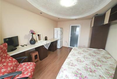 STEAUA - 1 CAM - BLOC IZOLAT - SPATIOS - APROAPE DE SHOPPING CITY - 2