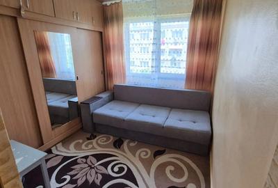 Inchiriez apartament 2 camere - 3