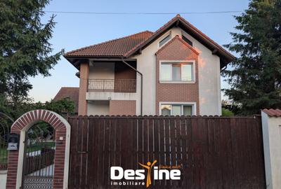 Vila D+P+1+M 6 camere 180 m utili 1000 mp teren utilia?i,