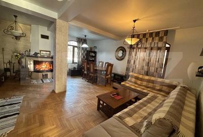 Casă cu 5 camere cu Teren 2300 Mp în Aninoasa - 12