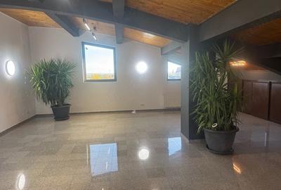 Apartament cu 3 camere decomandat în Străulești - 2