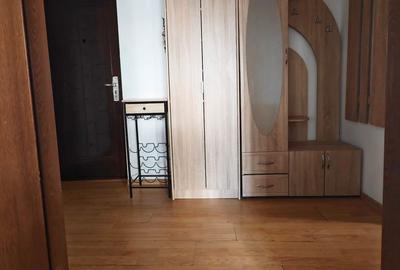 Apartament cu 2 camere decomandat în Central - 1