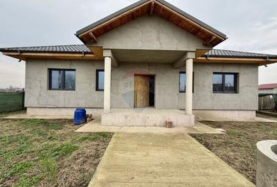 Casă Campineanca toate utilitatile - 1