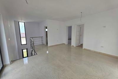 Casă cu 3 camere în Valea Adâncă - 8