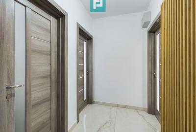 Penthouse cu 3 camere decomandat, mobilat în Central - 14