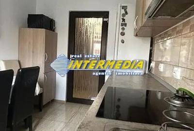 De Vanzare Apartament 2 camere 50 mp utili Cetate- Bulevard mobilat complet - 1
