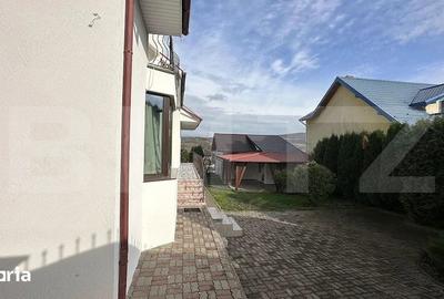 Casă cu 6 camere cu Teren 1100 Mp în Ceuaș - 8