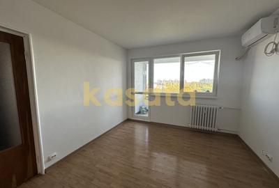 2 Camere | Renovat| Toate mijloacele de transport | Etaj Intermediar - 4