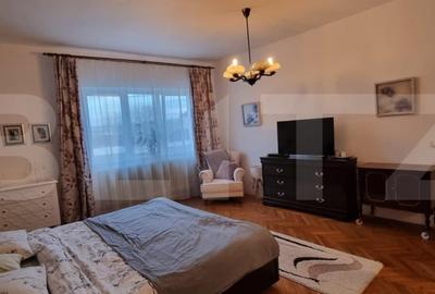 Casa cu 3 camere, 120 mp utili pe un teren de 1200 mp, zona centrala - 3