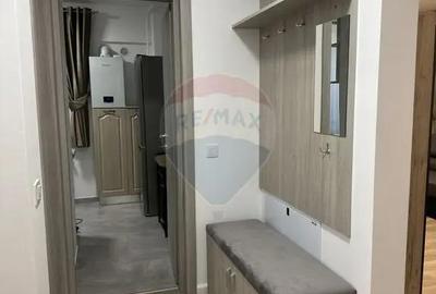 Garsonieră decomandată, mobilată în Central - 3