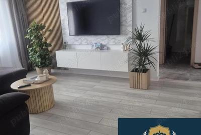 Apartament cu 3 camere renovat complet - Re?i?a, Bd. Republicii, langa muzeu - 4