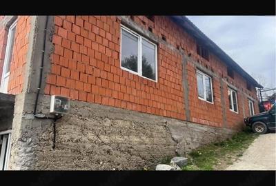 Casă cu Teren 510 Mp în Central - 4