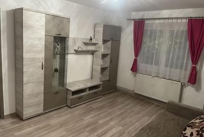 Apartament 2 camere renovat zona Astra - 1