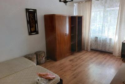 Inchiriez garsoniera - 1