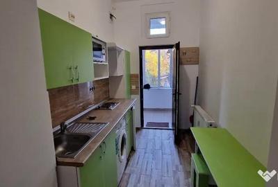 Apartament cu 3 camere decomandat în Spitalul Județean - 6