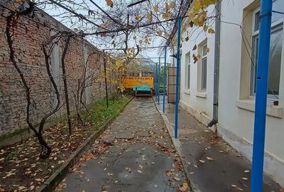 Casă cu 3 camere cu Teren 105 Mp în Piața Centrală - 5