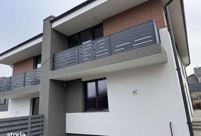 Casă cu 4 camere cu Teren 250 Mp în Central - 2