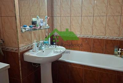 Apartament cu 4 camere decomandat în Gării - 2