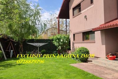 Casă cu 7 camere cu Teren 500 Mp în Central - 1