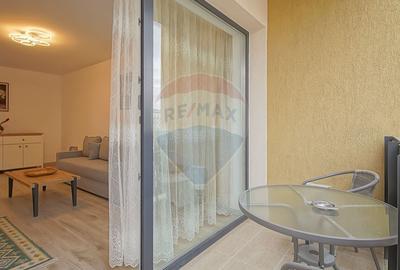Apartament cu 2 camere decomandat în Tractorul - 18