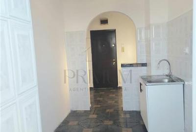 Apartament cu 3 camere decomandat în Aeroport - 3