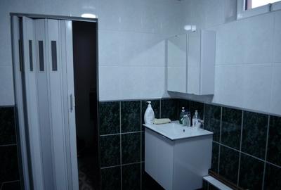 Proprietate 1780m2 cu 2 case - 1