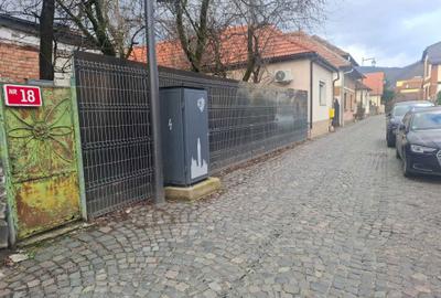 Casă cu 2 camere în Central - 2