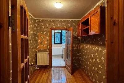 Apartament cu 2 camere decomandat în Broșteni - 1
