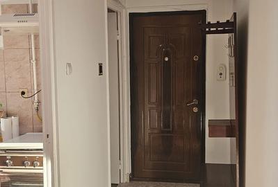 Apartament cu 2 camere decomandat în Central - 2