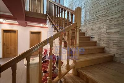 Casă cu 5 camere cu Teren 1000 Mp în Rediu - 12