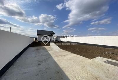 Valu lui Traian (COD 07) Casă P+M cu 5 camere, teren de 517 mp - 2