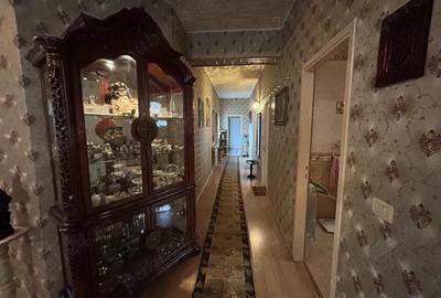 Vand casa mare, din caramida,situata in Parneava, st.972 mp, sc.230 mp - 12