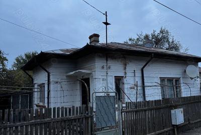 Casă cu 2 camere cu Teren 218 Mp în Central - 1