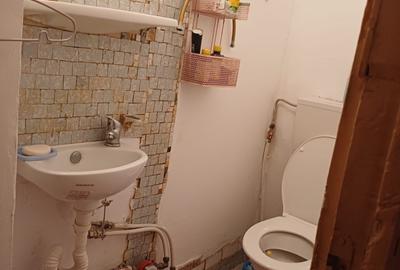 Apartament cu 3 camere decomandat în Crângași - 9