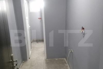 Spatiu comercial 690 mp, zona Centrala - 2