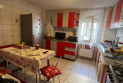 OANCEA-TATARASI ap.2 camere, etajul.1/4, curat, decomandat! - 5