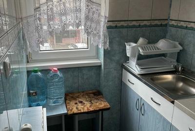 Garsonieră decomandată în Central - 7