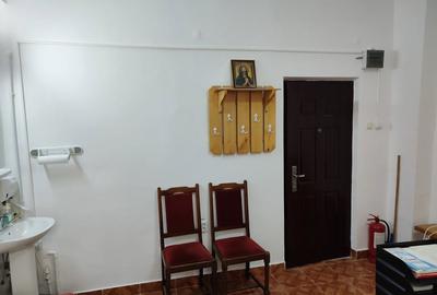 Spațiu comercial, de 15 mp, în Central - 7