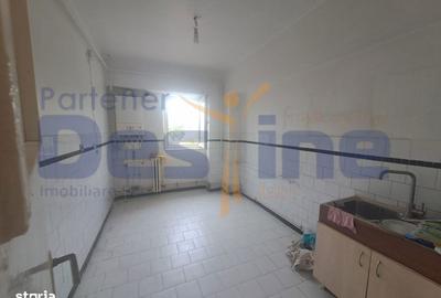 Apartament cu 4 camere decomandat în Galata - 3