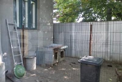 Casa 4 camere , teren 285 mp, zona semi-centrala - 9