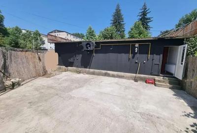 Spațiu comercial, de 40 mp, în Central