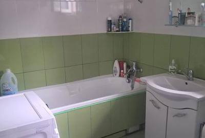 Casă cu 3 camere cu Teren 80 Mp în Vlădești - 2