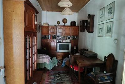Casă cu 1 camere cu Teren 970 Mp în Poiana - 9