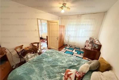 Apartament 2 camere semidecomandat - zona Astra 0% Comision - 5