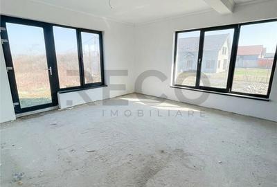 Casă cu 3 camere cu Teren 500 Mp în Sânmartin - 4