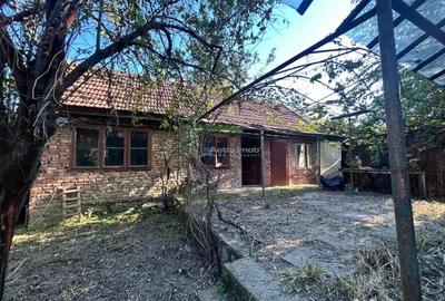 Casă cu 4 camere cu Teren 555 Mp în Central - 8