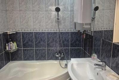 Apartament cu 3 camere în Doamna Ghica