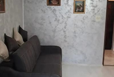 Garsonieră decomandată în Far - 2