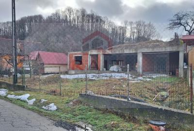 Casă individuală cu 5 camere cu Canalizare în Cicănești - 4