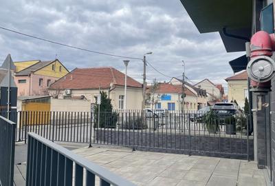 Spațiu comercial, de 50 mp, în Central - 5